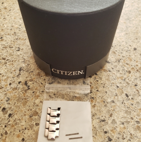 Ladies' Citizen Crystal Pink Dial Watch - Picture 3 of 5